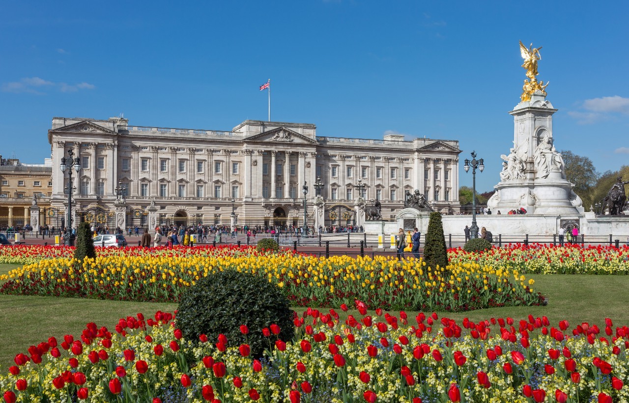Buckingham Palace gardens