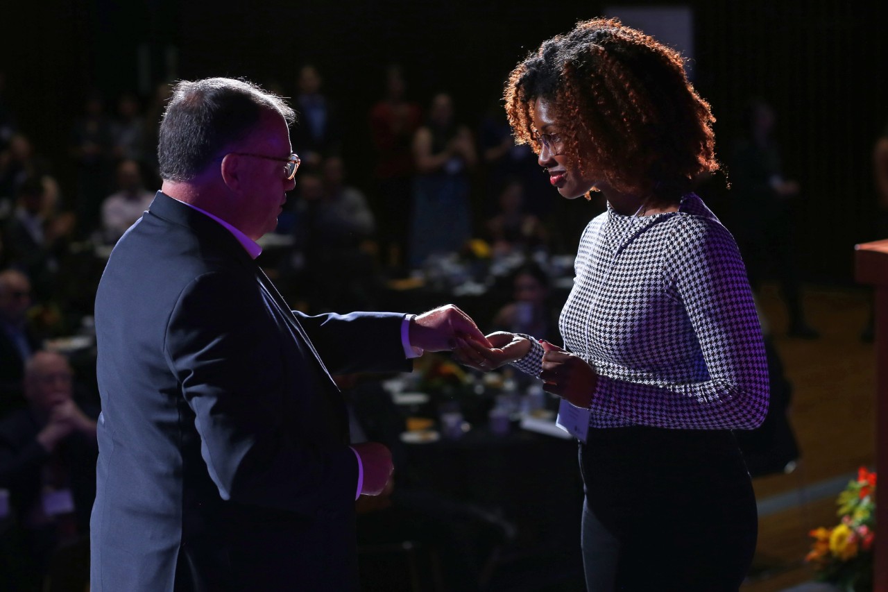 Dr. Keisha Jefferies accepting an award. 